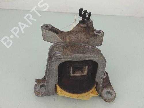 Used Engine mount RENAULT MEGANE III Hatchback (BZ0/1_, B3_) 1.2 TCe (BZ2B, BZ11) (116 hp) 25370560