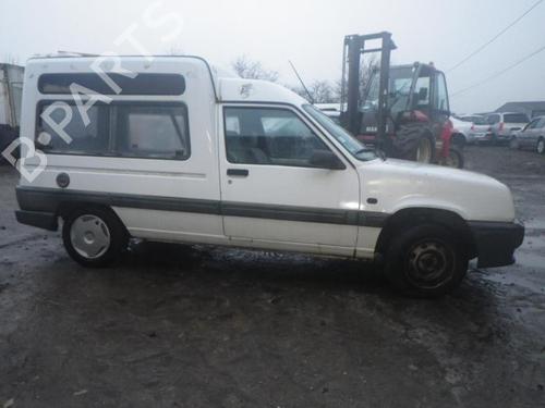 Right front indicator RENAULT RAPID Box Body/MPV (F40_, G40_) 1.9 D (F40P, F40N, F40E) | BP25358147C33 