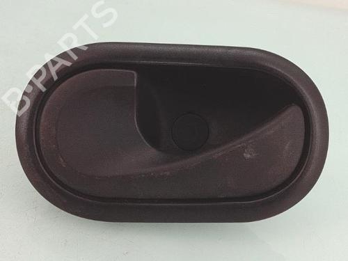 Used Front left interior door handle RENAULT CLIO III (BR0/1, CR0/1) 1.2 16V (BR02, BR0J, BR11, CR02, CR0J, CR11) (75 hp) 29185029