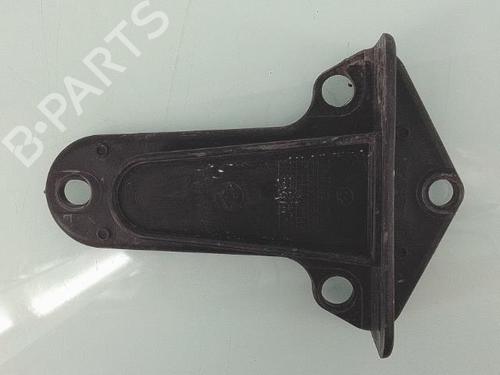 Used Front bumper bracket RENAULT SAFRANE II (B54_) 2.2 dT (B54G) (113 hp) 25370997