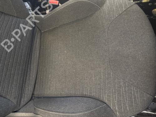 Right front seat CITROËN C3 II (SC_) 1.2 VTi 82 | BP39583328C16 - Image 2