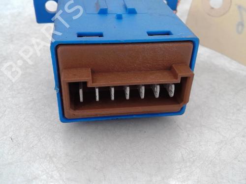 Used Switch Switch CITROËN XANTIA (X1_, X2_) 2.0 HDI 109 (109 hp) 25355693 25355693