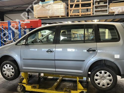 Front right window mechanism VW TOURAN (1T1, 1T2) 1.9 TDI | BP25363626C23 