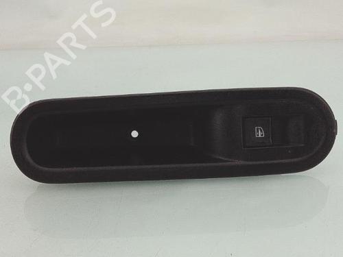 Used Right front window switch RENAULT TWINGO III (BCM_, BCA_) 0.9 TCe 90 (BCM9, BCM2) (90 hp) 29477483