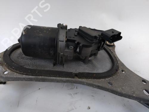 Essuie-glace moteur avant RENAULT LAGUNA II Grandtour (KG0/1_) 1.9 dCi (125 hp) 25361204