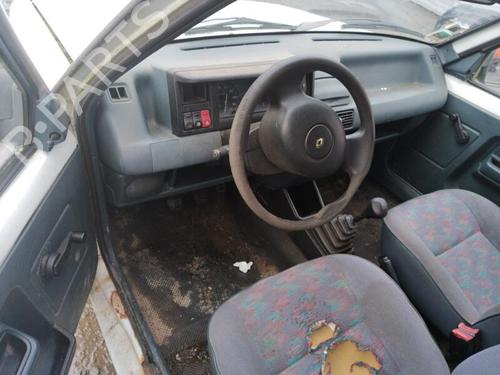 Left front indicator RENAULT RAPID Box Body/MPV (F40_, G40_) 1.9 D (F40R) | BP25351648C32 