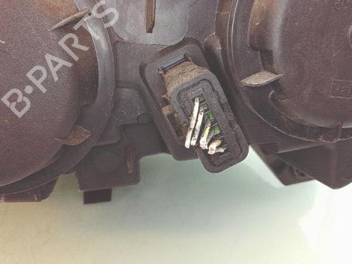 Right headlight CITROËN C5 I (DC_) 2.0 HDi (DCRHZB, DCRHZE) | BP31357704C29