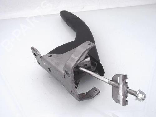 Used Hand brake RENAULT CLIO IV (BH_) 1.2 16V (73 hp) 25357217