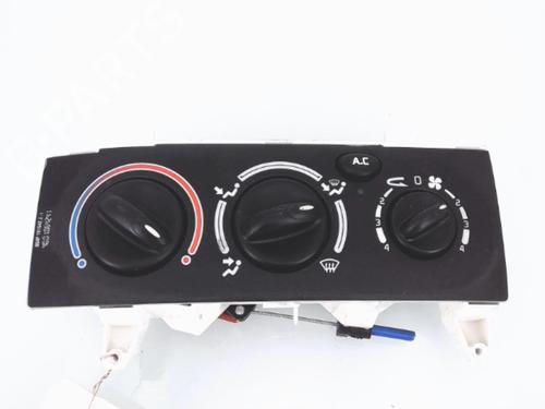 Used Climate control RENAULT MEGANE I Coach (DA0/1_) 1.9 dCi (DA05, DA1F) (102 hp) 25370025