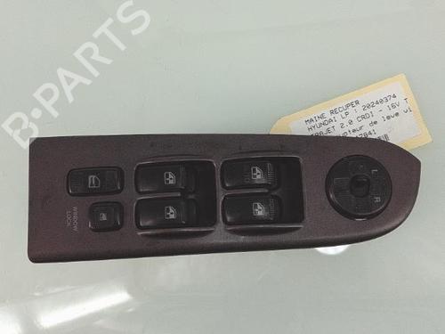 Used Left front window switch HYUNDAI TRAJET (FO) 2.0 CRDi (113 hp) 25349523