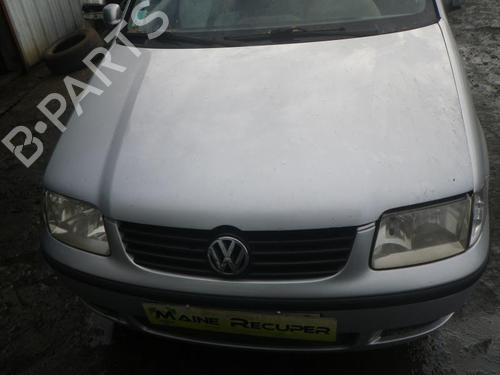 Right taillight VW POLO (6N2) 1.9 SDI | BP25349900C35 