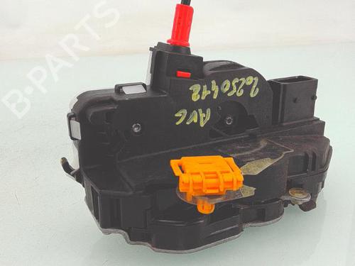 Used Front left lock OPEL ZAFIRA TOURER C (P12) 1.6 CDTI (75) (136 hp) 30434751