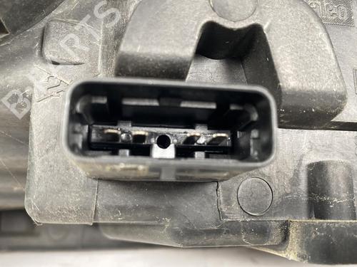 Used Right headlight RENAULT LAGUNA II (BG0/1_) 1.9 dCi (107 hp) 25353286