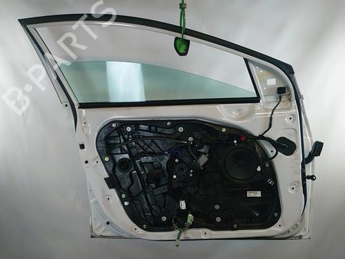 Left front door HYUNDAI i40 I CW (VF) 1.7 CRDi | BP29969563C2