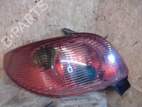 Used Left taillight PEUGEOT 206 Hatchback (2A/C) 1.4 HDi eco 70 (68 hp) 25359249