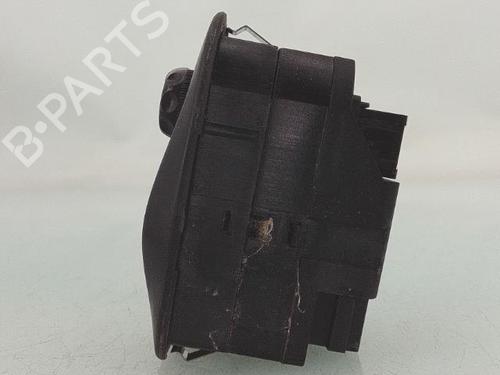 Used Left front window switch Left front window switch PEUGEOT 306 Break (7E, N3, N5) 2.0 HDI 90 (90 hp) 28477138 28477138