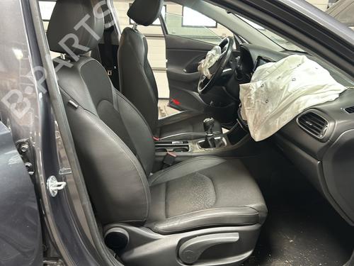 Right front seat HYUNDAI i30 (PDE, PD, PDEN) 1.6 CRDi | BP27312243C16 - Image 6