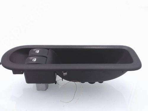 Used Switch RENAULT TWINGO II (CN0_) 1.2 16V (CN04, CN0B) (75 hp) 25361063