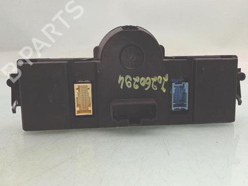 Used Climate control Climate control 38563589 38563589