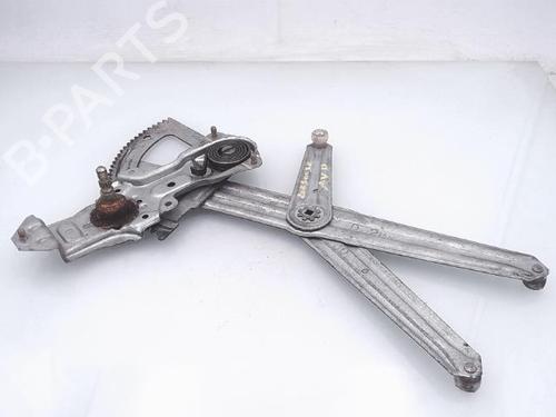 Used Front right window mechanism Front right window mechanism PEUGEOT 205 II (20A/C) 1.0 (45 hp) 25364168 25364168