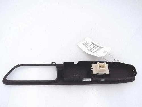 Used Right front window switch RENAULT CLIO IV (BH_) 1.2 16V (73 hp) 25357219