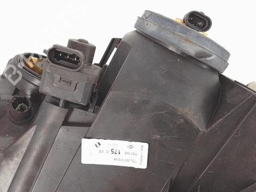 Right headlight RENAULT CLIO II (BB_, CB_) 1.2 (BB0A, BB0F, BB10, BB1K, BB28, BB2D, BB2H, CB0A,... | BP27220355C29 