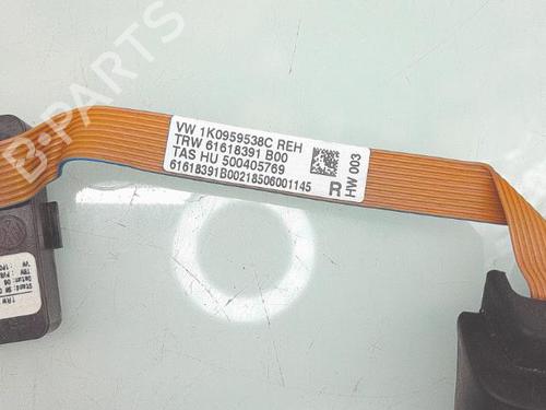 Switch VW GOLF V (1K1) 1.9 TDI | BP30877357I30 - Image 3