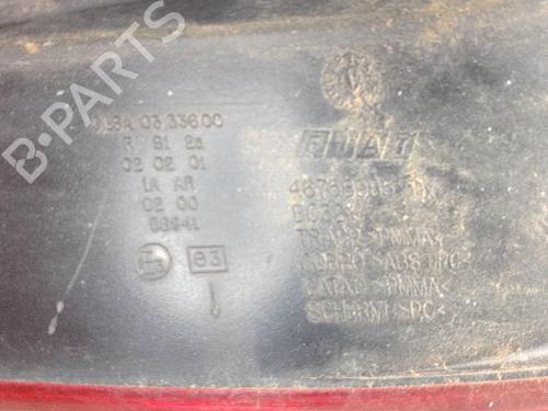 Used Right taillight Right taillight FIAT STILO (192_) 1.9 JTD (192_XF1A) (80 hp) 27485241 27485241