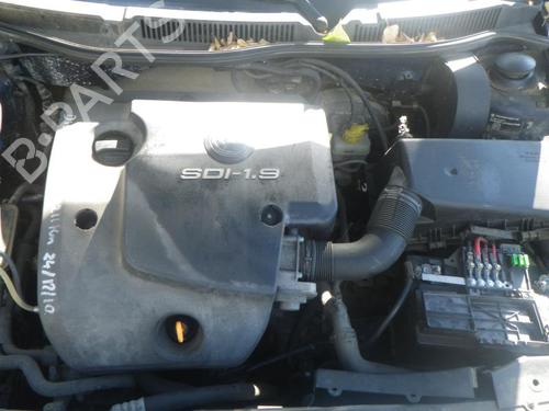 Right headlight VW GOLF IV (1J1) 1.9 SDI | BP25373864C29 