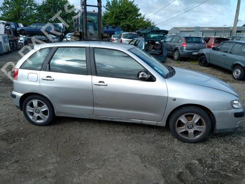 Right headlight SEAT IBIZA II (6K1) 1.4 16V | BP25358573C29 