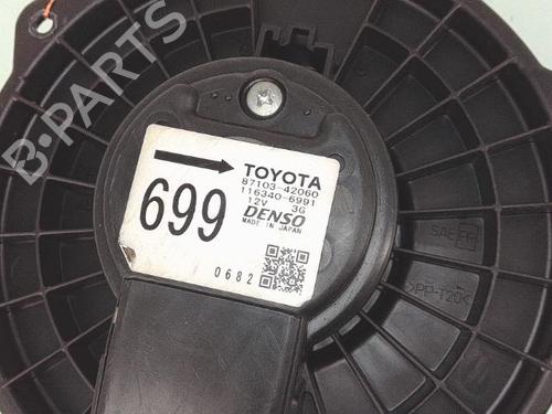 Heater blower motor TOYOTA RAV 4 II (_A2_) 2.0 D 4WD (CLA20_, CLA21_, CLA20R, CLA21R) | BP25352784M62 