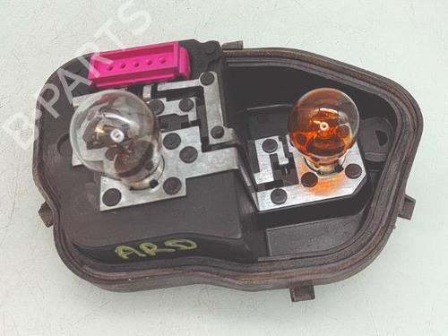 Used Lamp holder Lamp holder RENAULT MEGANE III Hatchback (BZ0/1_, B3_) 1.5 dCi (BZ09, BZ0D, BZ1W, BZ29, BZ14) (110 hp) 32241539 32241539