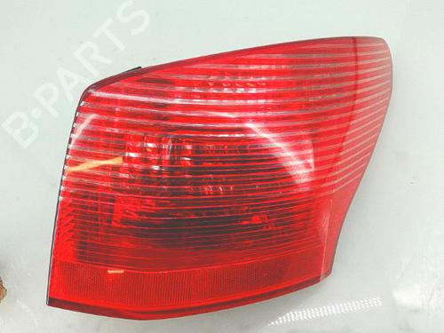 Used Right taillight PEUGEOT 407 SW (6E_, 6D_) 2.0 HDi 135 (136 hp) 29631142