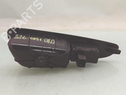 Used Right rear window switch Right rear window switch 36896810 36896810