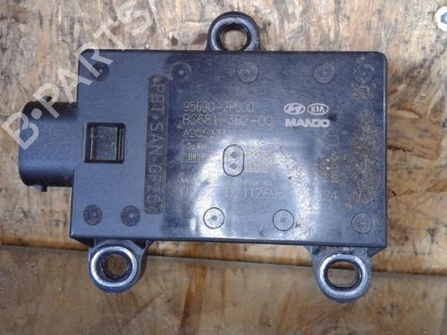 Used Electronic module Electronic module HYUNDAI ix35 (LM, EL, ELH) 2.0 CRDi (136 hp) 25358711 25358711