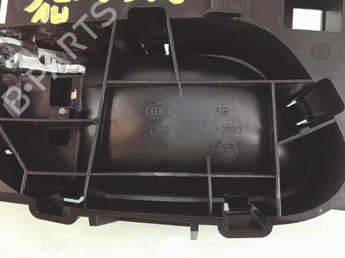 Used Front left interior door handle Front left interior door handle PEUGEOT 308 I (4A_, 4C_) 1.6 16V (120 hp) 27527220 27527220