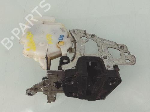 front-right-lock-kia-carens-iii-mpv-un-2006-2007-2008-2009-2010-2011-2012-2013-25370691 main image