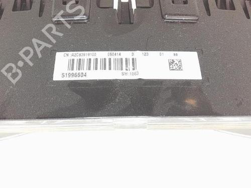 Used Instrument cluster Instrument cluster FIAT 500L (351_, 352_) 0.9 (199LYC1B) (105 hp) 40011514 40011514