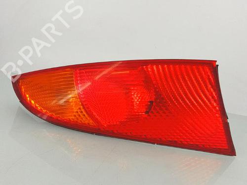 Højre baglygte FORD FOCUS I (DAW, DBW) 1.8 TDCi (115 hp) 25352274