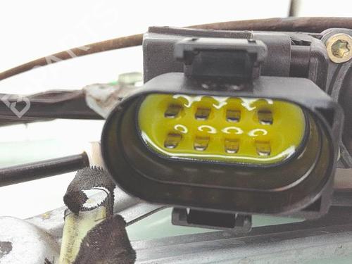 Used Front right window mechanism Front right window mechanism AUDI A4 B5 Avant (8D5) 1.9 TDI (90 hp) 29608341 29608341
