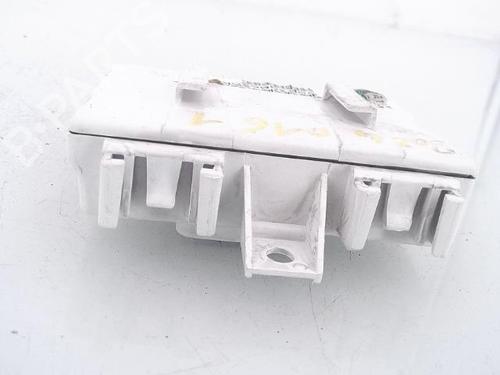 control-unit-renault-clio-iii-br01-cr01-2005-2006-2007-2008-2009-2010-2011-2012-2013-2014-27726774 main image