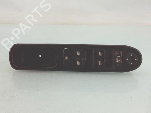 Used Left front window switch PEUGEOT 307 SW (3H) 1.6 HDI 110 (109 hp) 30377437