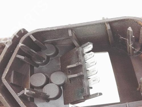 lamp-holder-opel-meriva-a-mpv-x03-2003-2004-2005-2006-2007-2008-2009-2010-31953766 main image