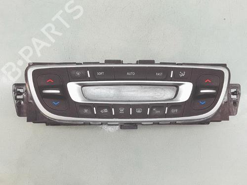 climate-control-renault-megane-iii-hatchback-bz01_-b3_-2008-32241534 main image