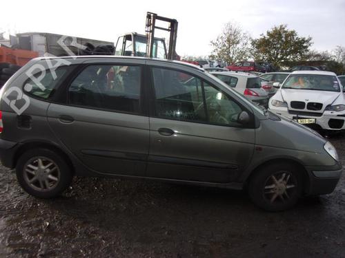 Display RENAULT SCÉNIC I MPV (JA0/1_, FA0_) 1.9 dCi (JA05, JA1F) | BP25373373C48 