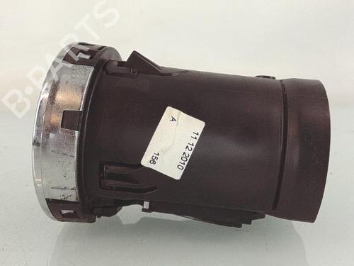 Air vent PEUGEOT 308 I (4A_, 4C_) 1.6 HDi | BP27558241I21 