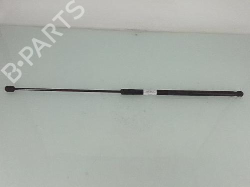 Used Hood lift support AUDI A4 B8 Avant (8K5) 2.0 TDI (143 hp) 26508135