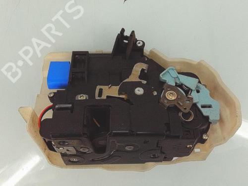 Front right lock VW TOURAN (1T1, 1T2) 2.0 TDI | BP25443596C97