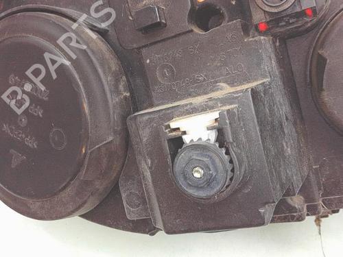 Left headlight PEUGEOT 307 (3A/C) 1.6 HDi | BP32318791C28