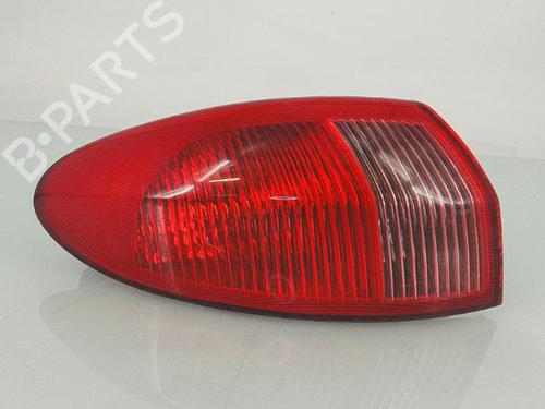 Achterlicht links ALFA ROMEO 147 (937_) 1.9 JTDM 8V (937.AXD1A, 937.AXU1A, 937.BXU1A) (120 hp) 25362413